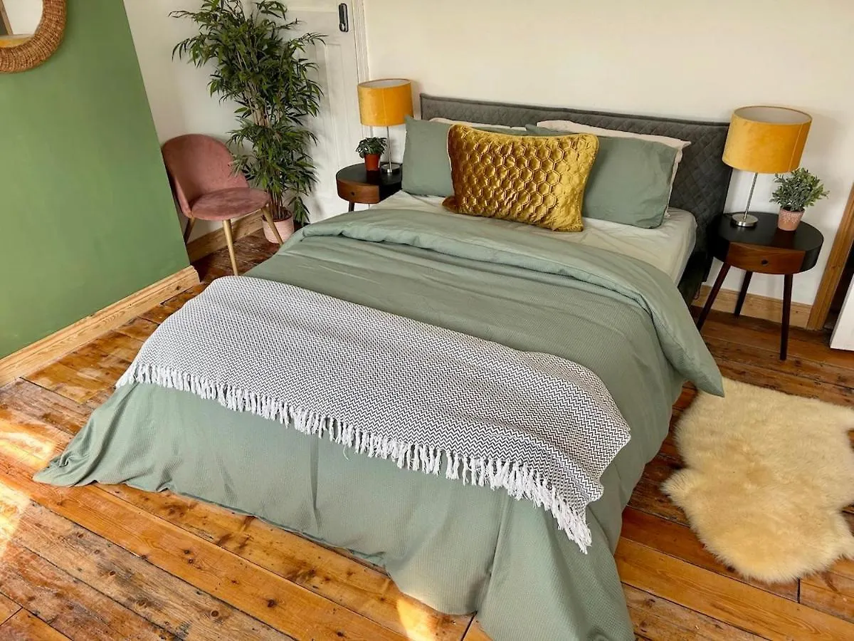 Stylish Central House With Parking Cardiff Holiday home